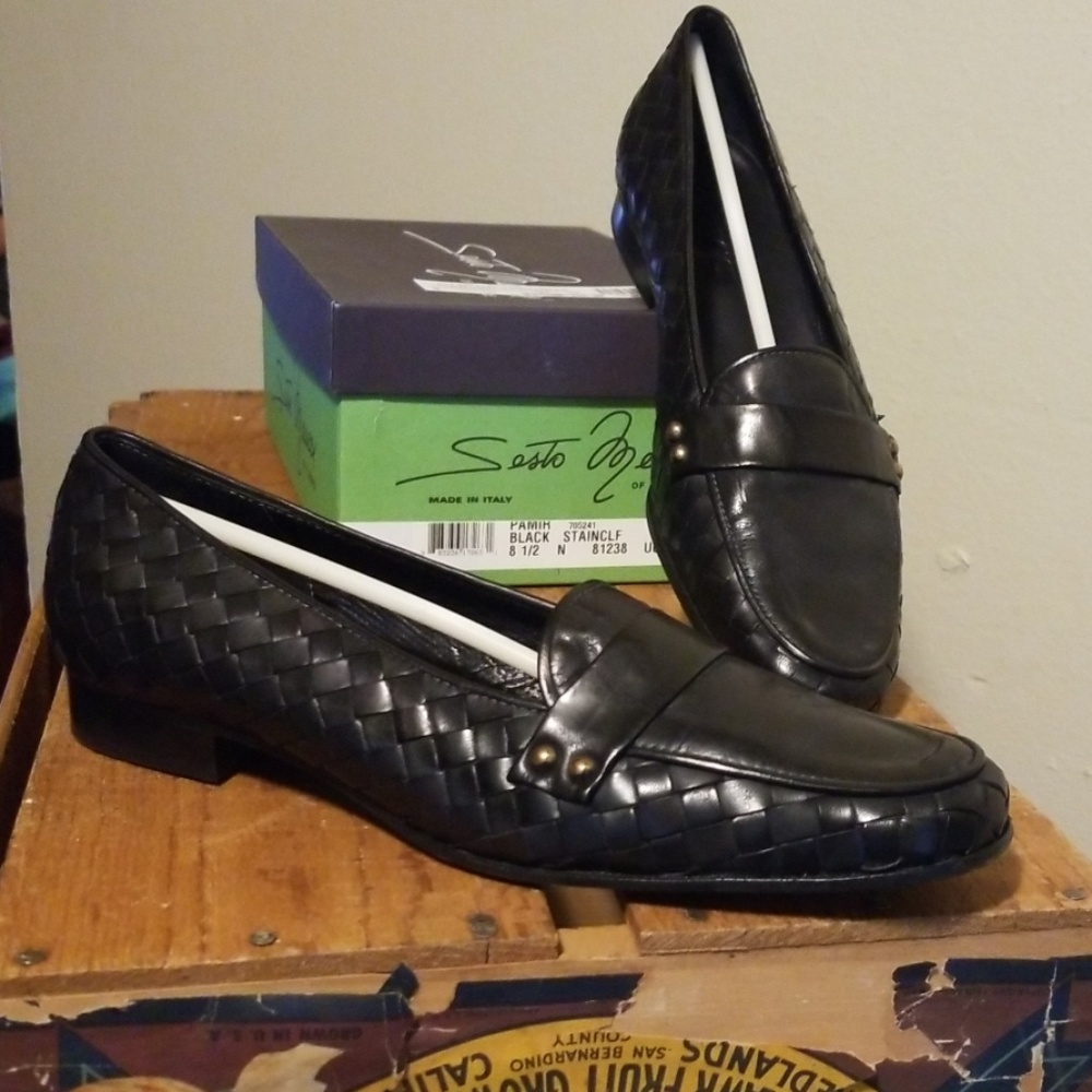 Sesto Meucci Italian black leather loafers